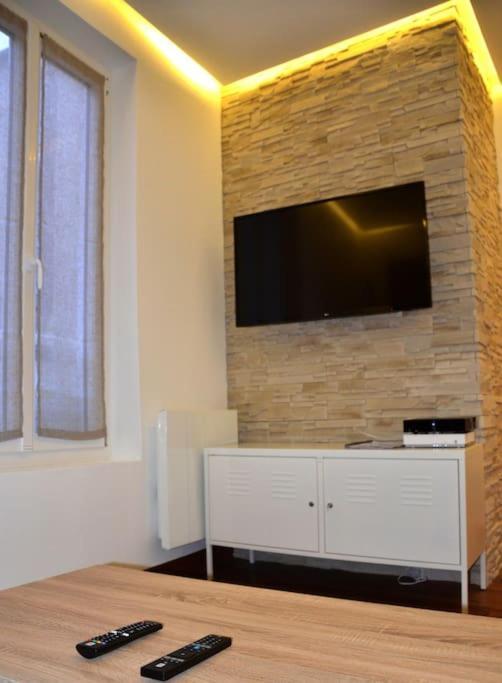 Le Zola - Appartement Troyes Centre エクステリア 写真